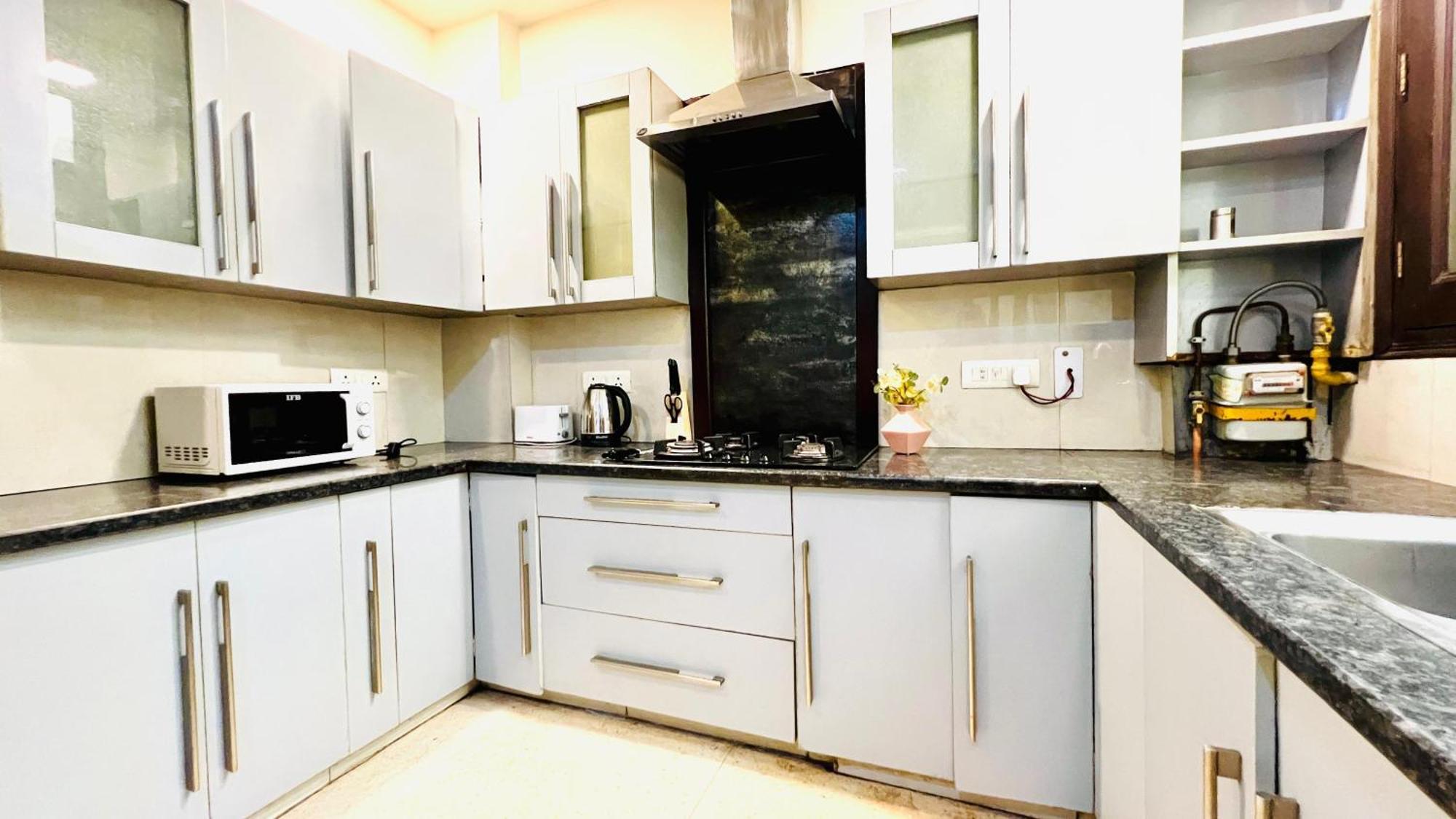 Olive Service Apartments - Greater Kailash Nowe Delhi Zewnętrze zdjęcie